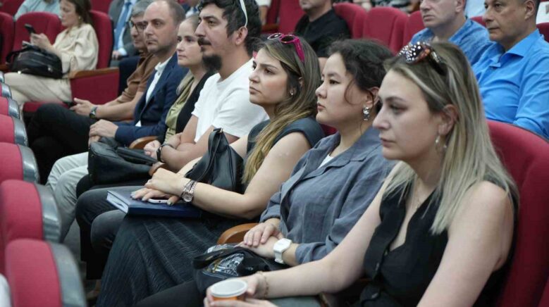 e ihracatta kapilar aralaniyor girisimcilere dijital ticaret egitimi Vz41ASx1