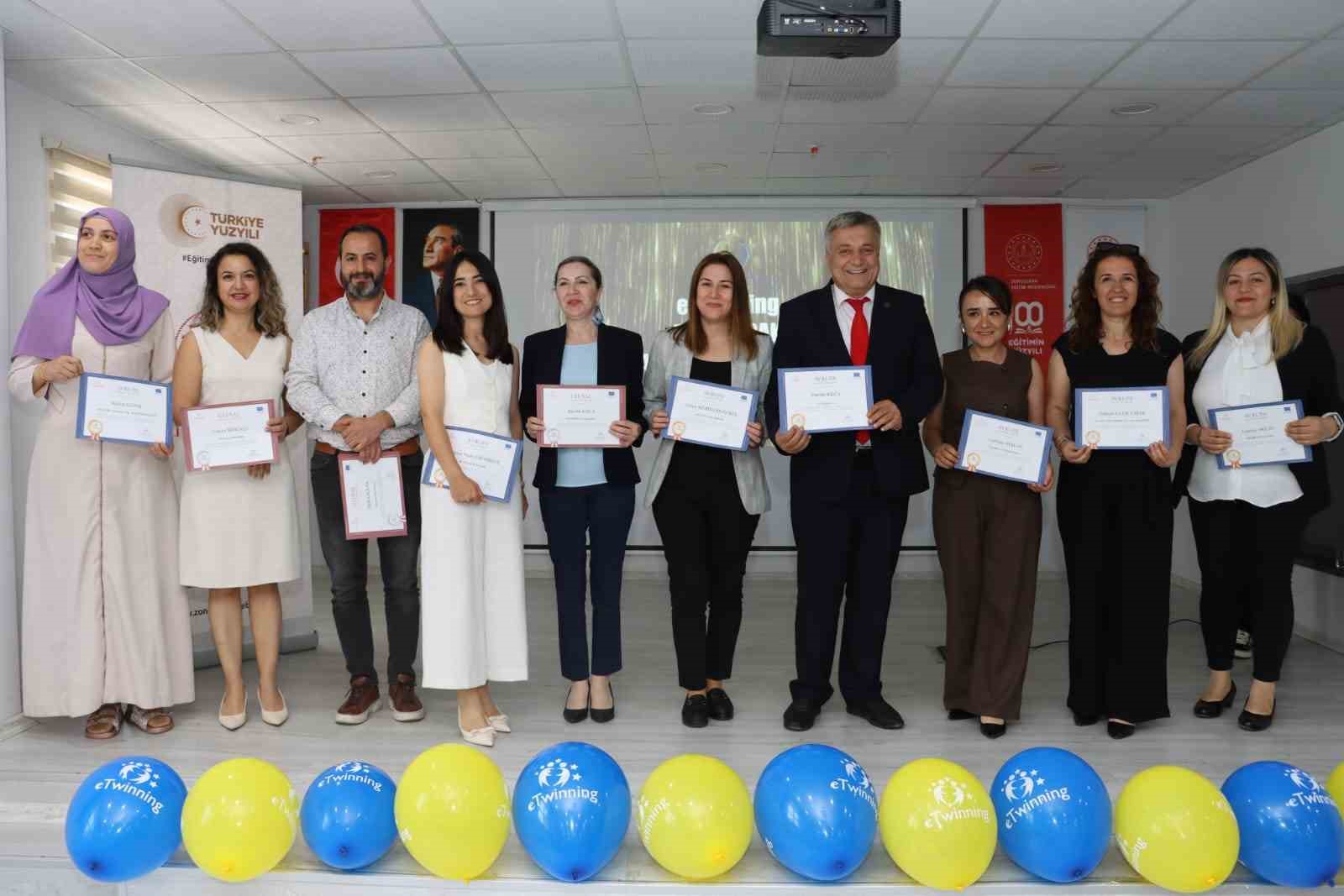 e twinning kalite etiketleri sahiplerini buldu ZSHAOcDN