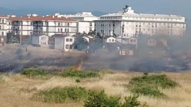 elektrik tellerine kus carpinca yangin cikti MhE6ChRS