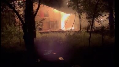 gumushanede cikan yanginda iki ev ve bir ahir kullanilamaz hale geldi lVtpOp86