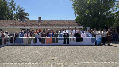 guzelyaka koyunde kursiyerlerin urettikleri urunler sergilendi yqIYiKIm