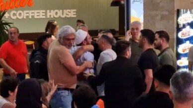 highway outlet avmde adamina gore muamele kavgasi R2vxLCSm