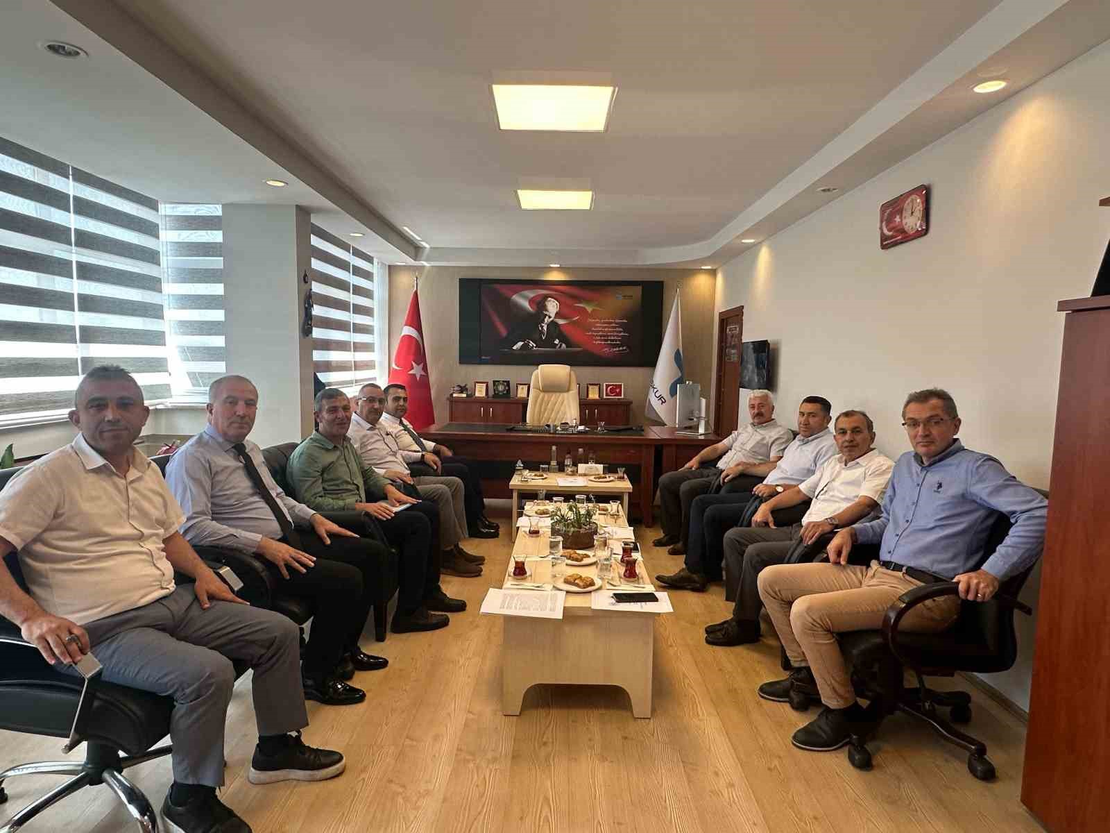 hukumlu ve yukumlulerin istihdamina yonelik isbirligi protokolunun toplantisini gerceklestirdiler 7uwRdzOY