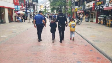 iki gundur kayip olan cocuk bulundu lOUW1xdS