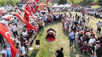 istanbulun stresini bayramda koylerinde boyle attilar r9RIP9Pt