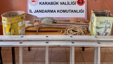 izinsiz kazi yapan 2 kisi sucustu yakalandi 4ym6lHnL