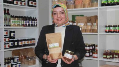 kadinlarin urettigi urunler turkiyeye aciliyor fmQ6jANN