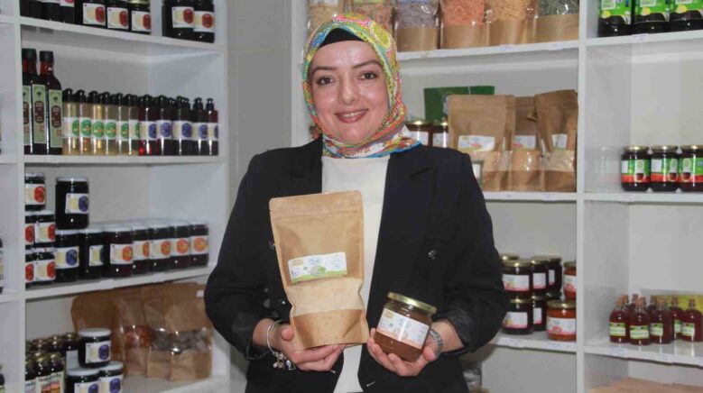 kadinlarin urettigi urunler turkiyeye aciliyor fmQ6jANN