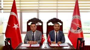 kastamonu universitesi ile turkiye badminton federasyonu arasinda is birligi protokolu sgIanB1Q