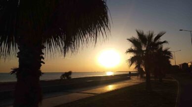 kavurucu sicaklar geliyor vatandaslara gunes carpmasi ve yangin uyarisi 6HnzNWdP