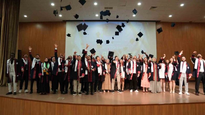 kbu mezun vermeye devam ediyor 8wxk6wHF