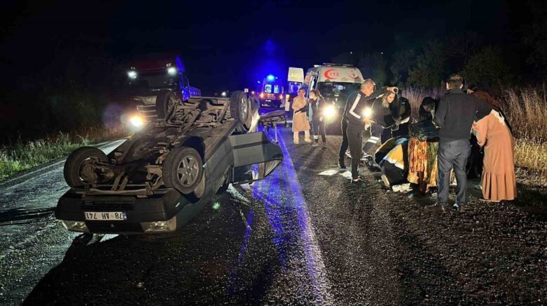 kontrolden cikan otomobil takla atip ters dondu 1i cocuk 4 yarali Pmhcp5Tq