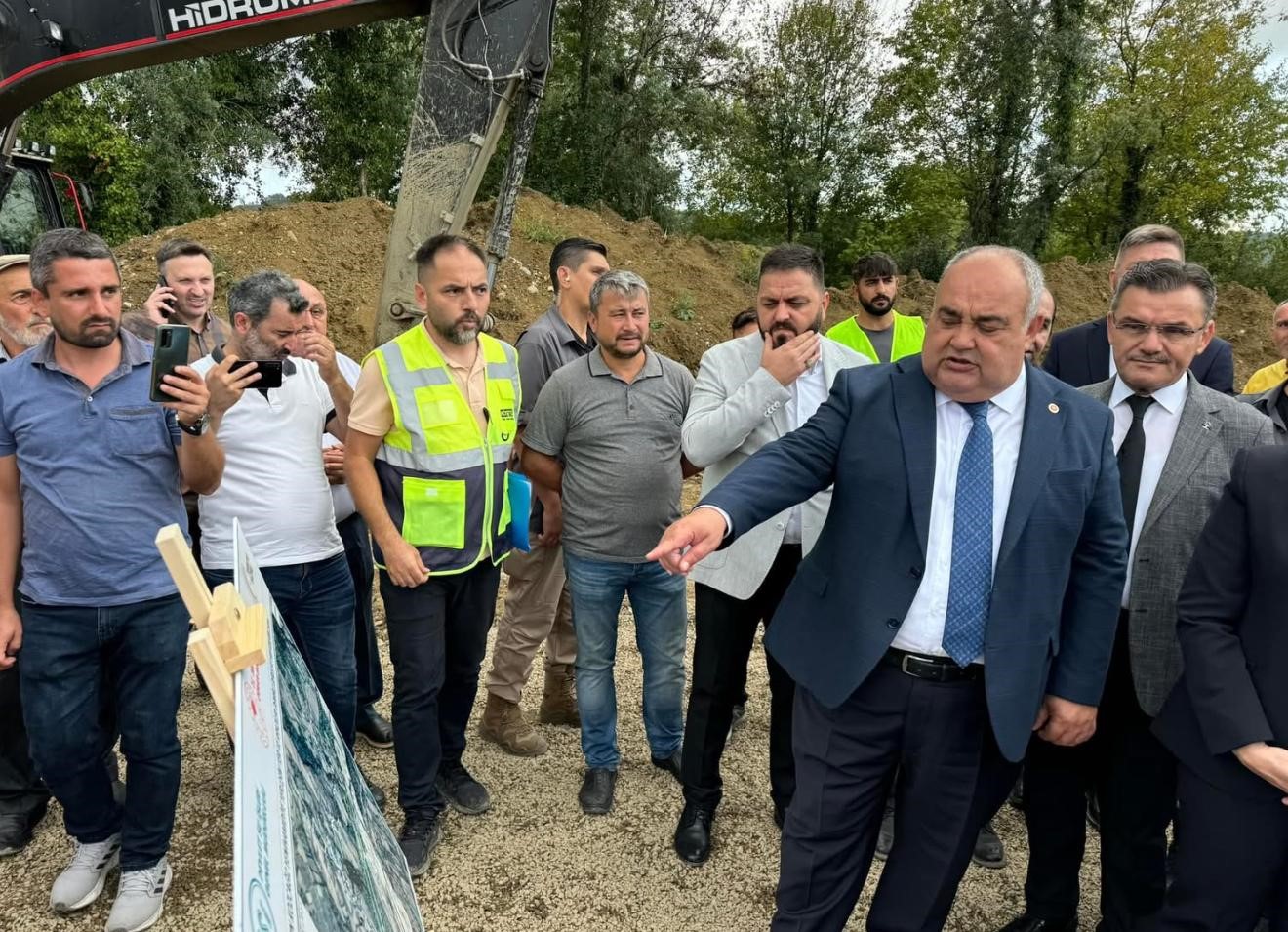 kozcagiz beldesi ve ozbasi koyunde yeni projeler hayata gecirilecek SV78XptR