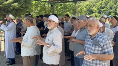 kurakliga care arayan koylulerden yagmur duasi SRcbVwwE