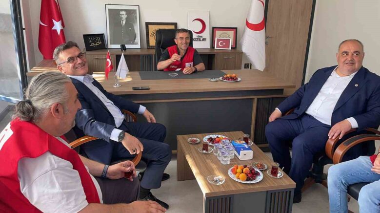 milletveki aldatmazdan kizilay baskani yalcina ziyaret Khp7dSit