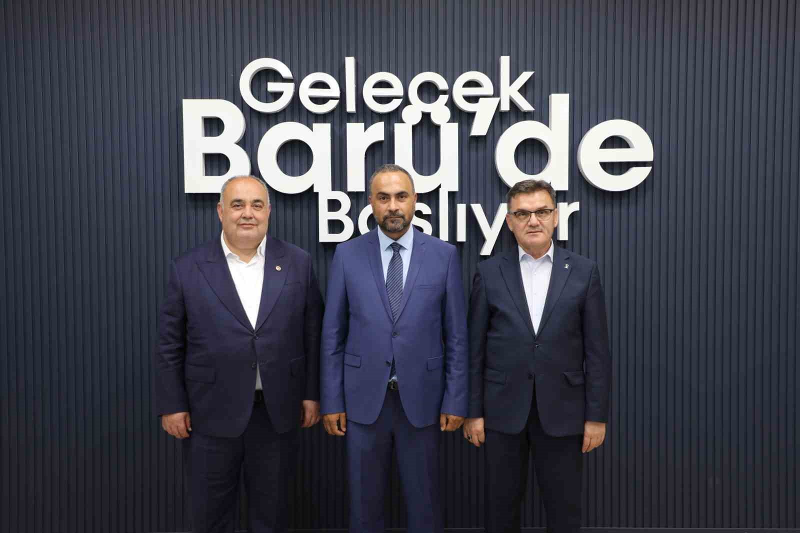 milletvekili aldatmazdan rektor akkayaya ziyaret