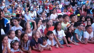 miniklere festival tadinda karne senligi HpfO4YEA