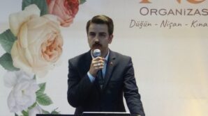 mudurnu kaymakami veda yemeginde goz yaslarina hakim olamadi ZHiTh3gO