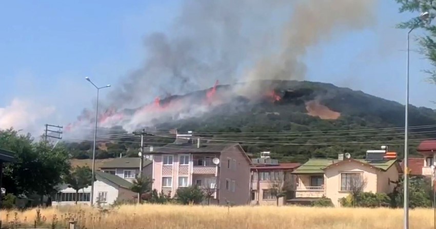 niksarda orman yangini ekiplerin mudahalesi suruyor ICp7iNU3