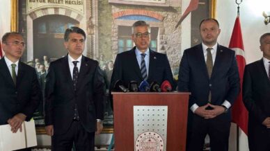 saglik bakani memisoglu 4 yildir ertelenen cozger engelli ve ilac raporlari hizlica yenilenecek a8zsf8tD