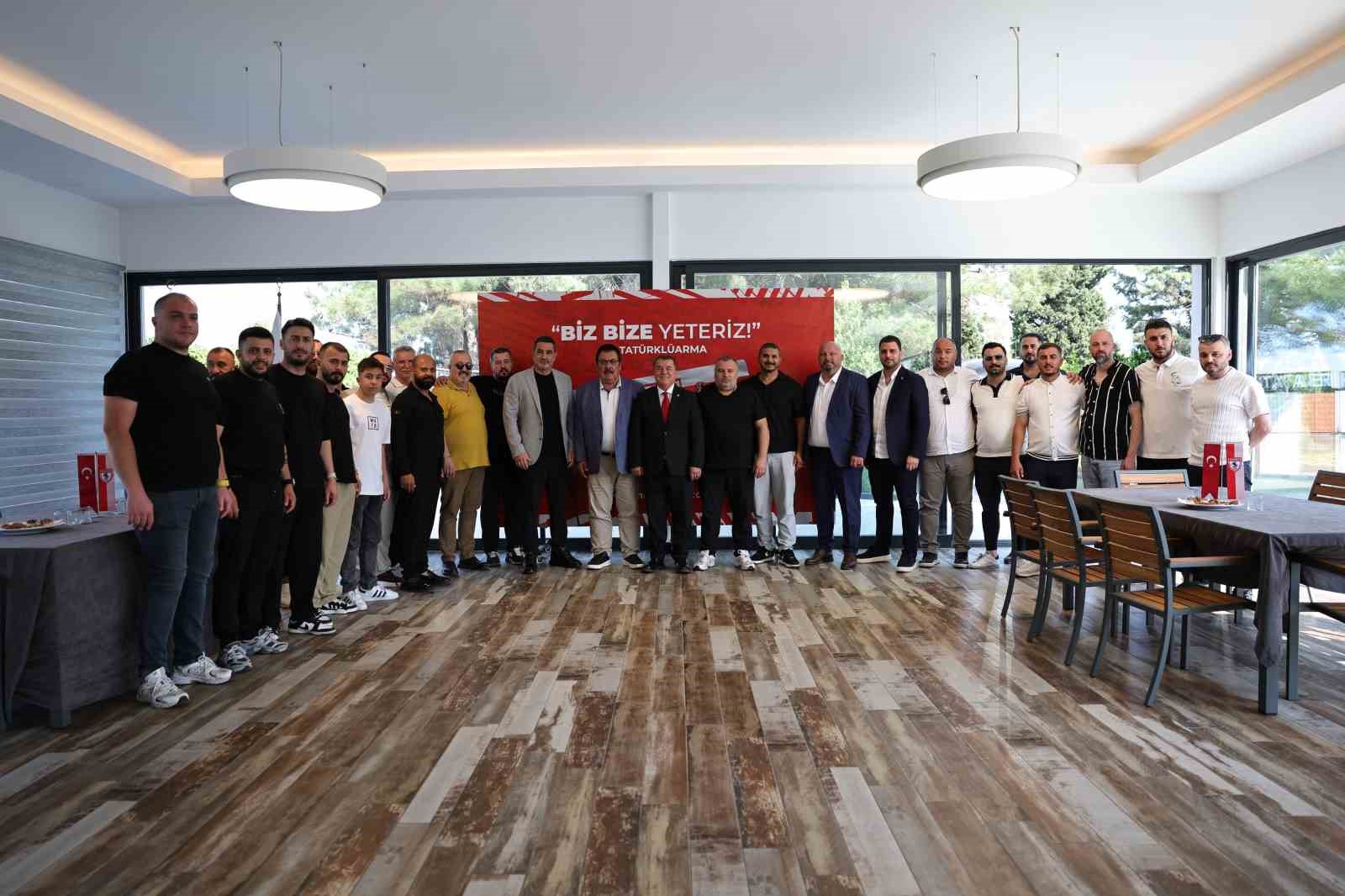samsunspor bayramlasti J92RmtnD