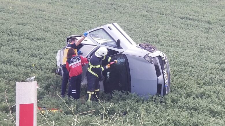 takla atan otomobil hurdaya dondu 1 yarali aST3nMvb