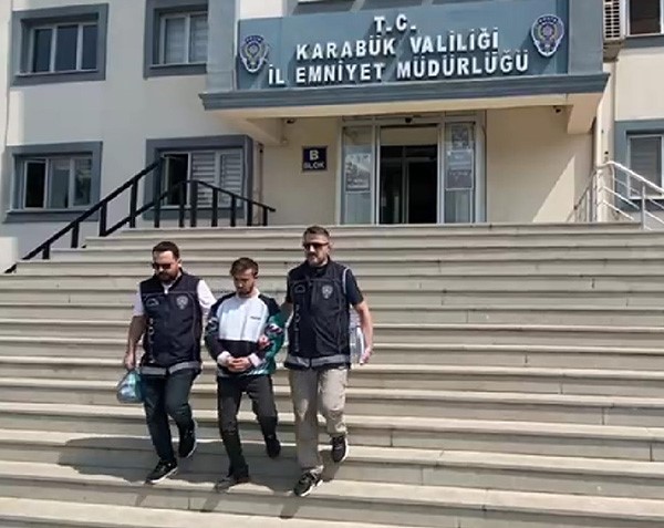 tir dorselerini yaktigi belirlenen zanli yakalandi WfbVdBh4