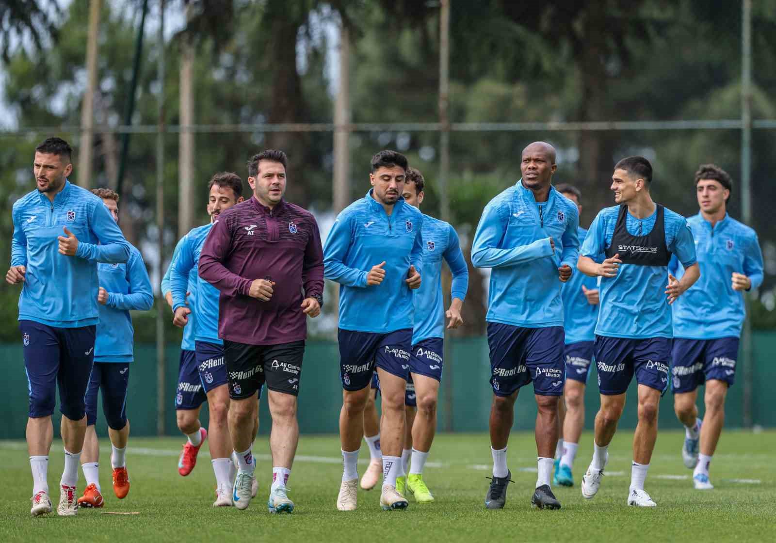 trabzonsporda gelecegi sekillendirecek yaz mesaisi basladi