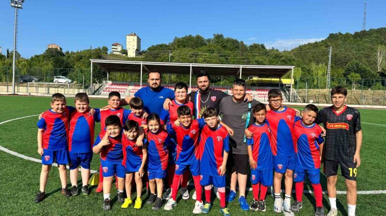 turkelide yaz futbol okulu vWW6rETk