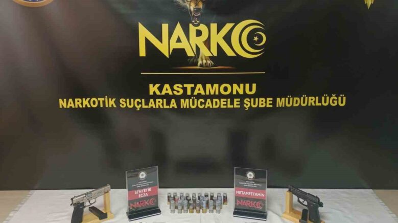 yataginin altindaki uyusturucuyla yakalanan sanigin yargilanmasina baslandi bUPMLKDH