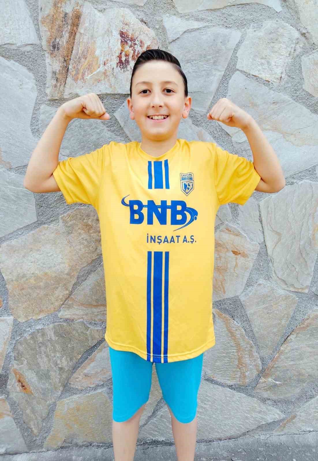 yuzme sporunda ikincilik caycumaspordan geldi GtENHrXR