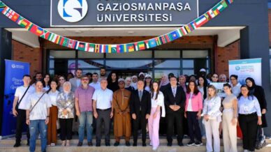 13 ulkeden 19 ogrenci turkce ve turk kulturuyle bulustu cUcQWNmy