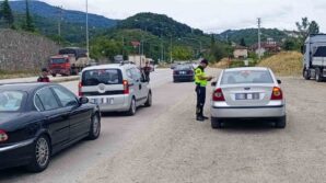 2 bin 44 arac surucusune cezai islem uygulandi ZhQgSxge