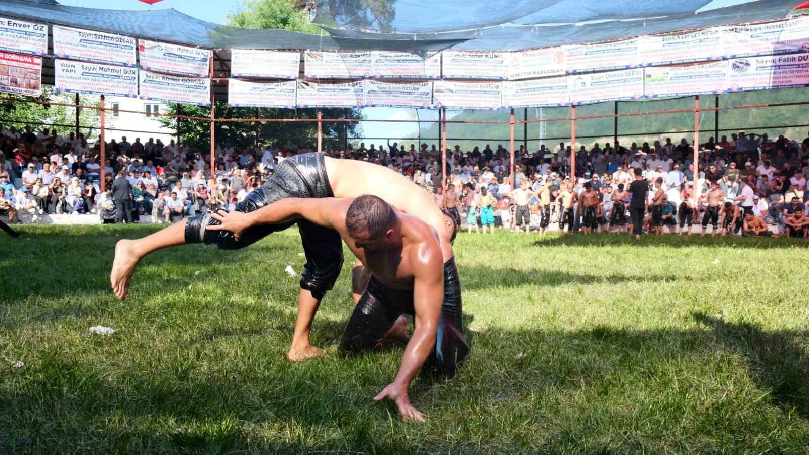 58 dikmen sirik kebabi ve yagli gureslerinin baspehlivani erkan tas oldu sYJG1riF