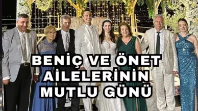 BAYRAM NAMAZI UC NISAN CAMIINDE KILINDI 7