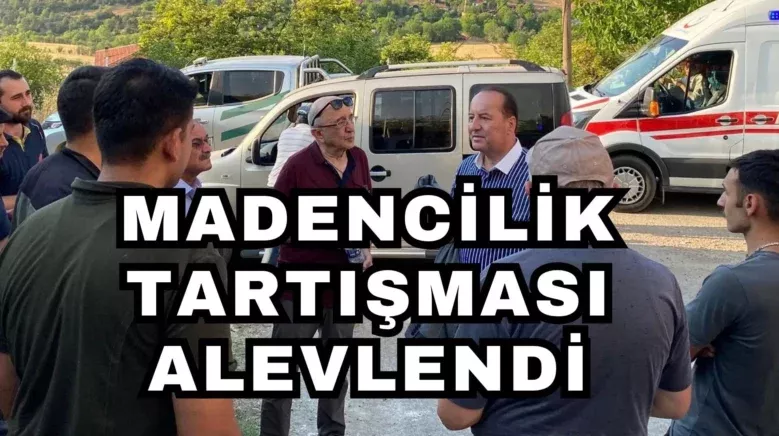 BAYRAM NAMAZI UC NISAN CAMIINDE KILINDI 8