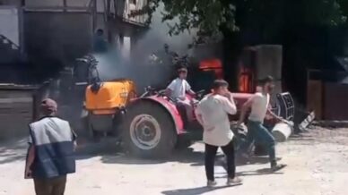 aniz yangini ruzgarin etkisi ile eve sicradi POyXdy3b