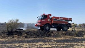 balya makinesinden cikan yangin 40 donum tarim arazisini kule cevirdi jAHMakgI