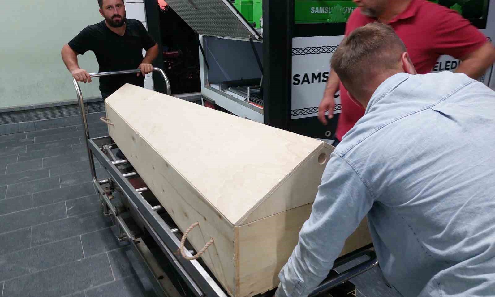 birlikte yasadigi adam tarafindan darp edilen kadin hayatini kaybetti VX4j4USi