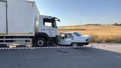 boluda kamyonla carpisan fiat tofas hurdaya dondu 1i agir 2 yarali SkFQijxY