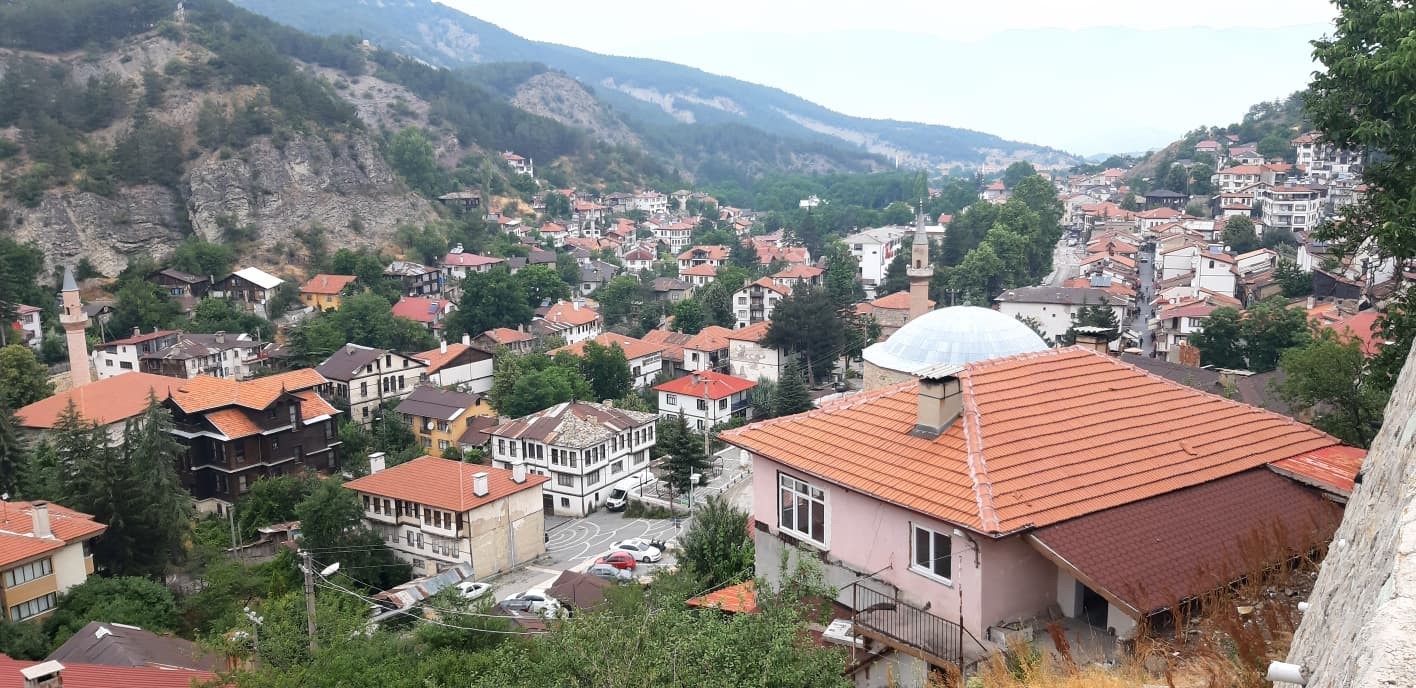 boluda kaya dusmesi riski altindaki evler icin tahliye karari 30 gun sure verildi