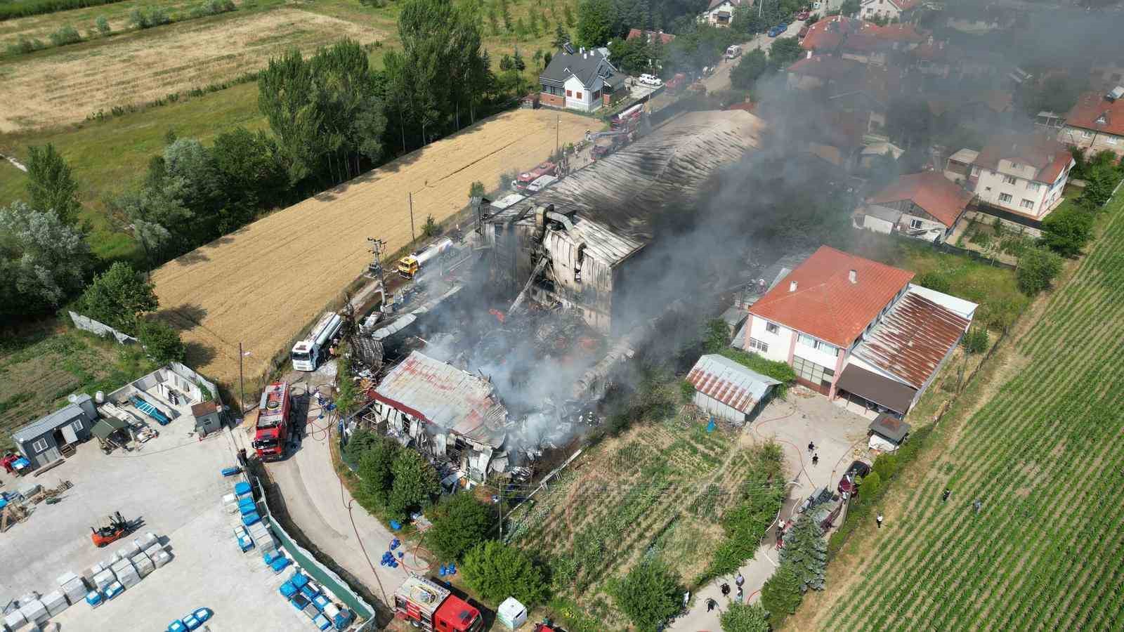 boludaki fabrika yangini kontrol altina alindi 7d21h9fT