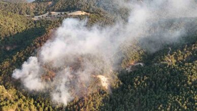 boludaki orman yangini buyuk olcude kontrol altina alindi yangin havadan goruntulendi HGEUYrCK
