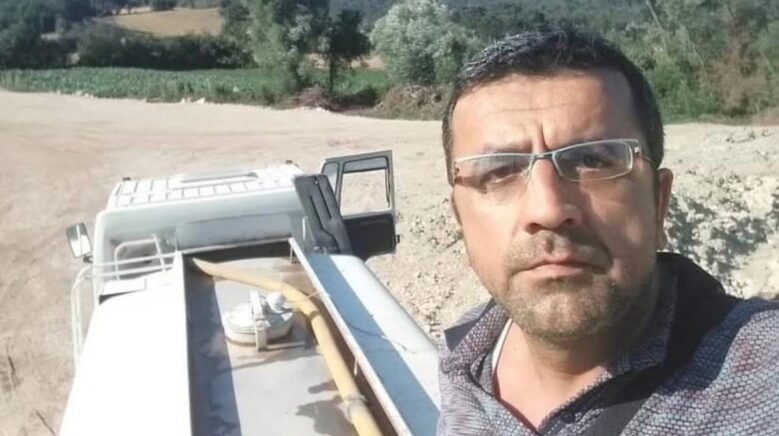 bolunun gonullu kahramani gozyaslariyla son yolculuguna ugurlandi VEBpF6sO