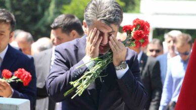 bolunun kahramanlari dualarla anildi OQxEuuiA