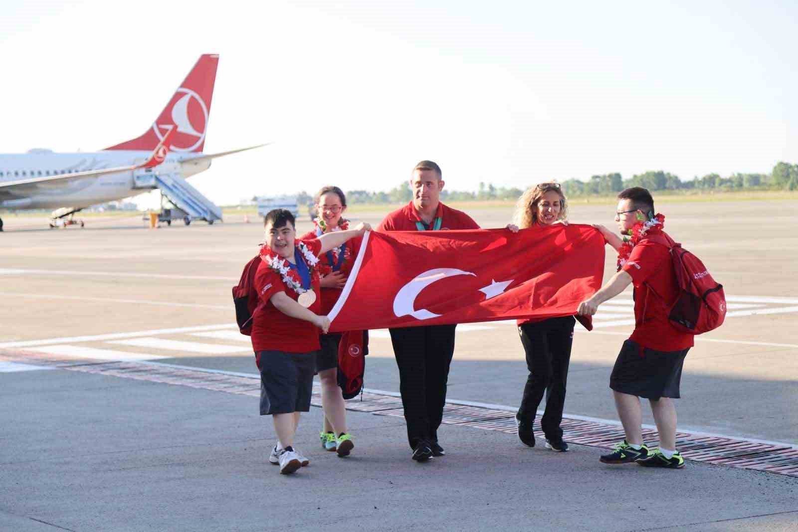 canikli ozel sporculardan avrupada tarihi zafer nrrwPyE5