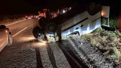 caycumada direksiyon hakimiyetini kaybeden otomobil takla atti 1 yarali IR3bIqdg