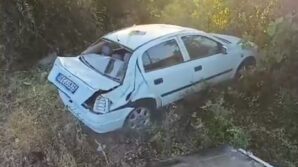 caycumada otomobil direksiyon hakimiyetini kaybetti sarampole uctu AUXQwAOu