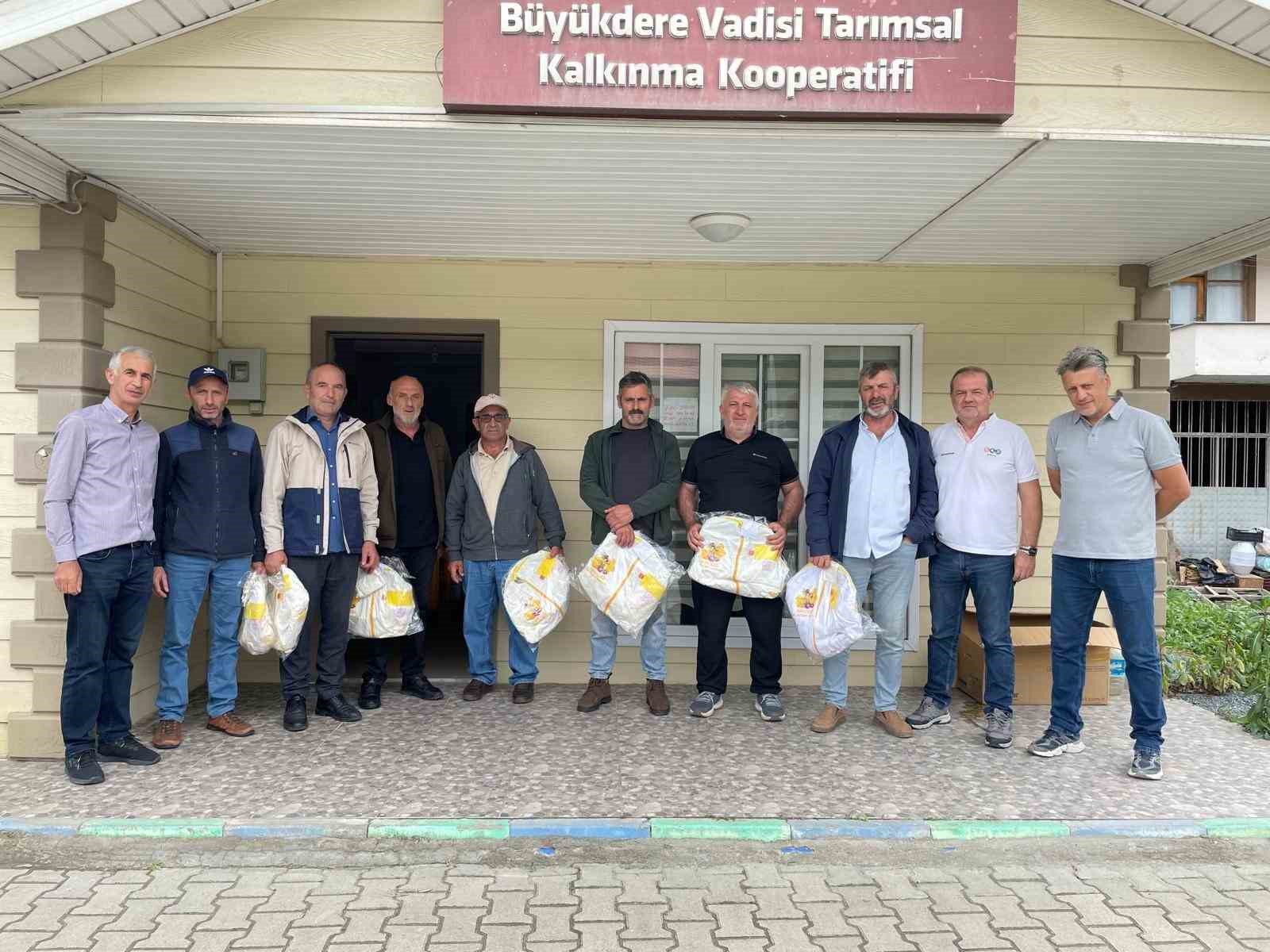 cayeli bakirdan aricilara guvenli surus egitimi CDsOd3pa
