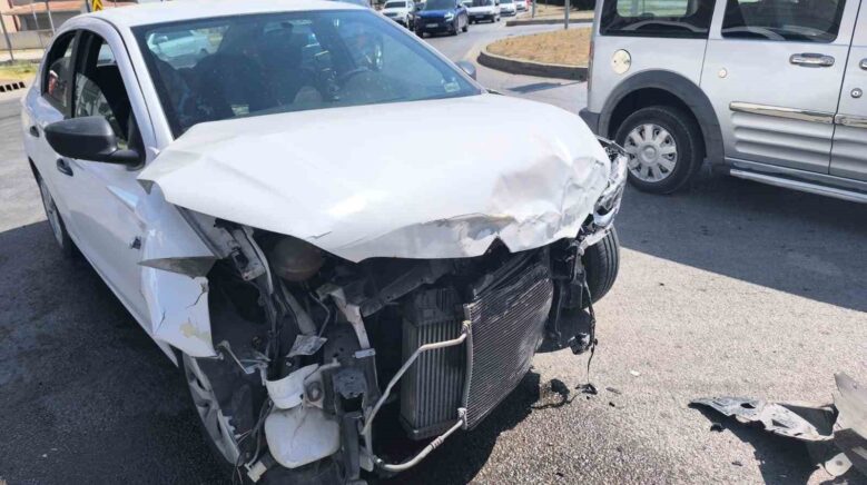 corumda uc aracin karistigi zincirleme kazada 1i cocuk 8 kisi yaralandi Mk5jE9RN